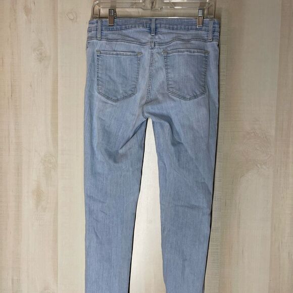 Loft‎ modern skinny crop faded light wash denim jeans, size 27 - Picture 12 of 16